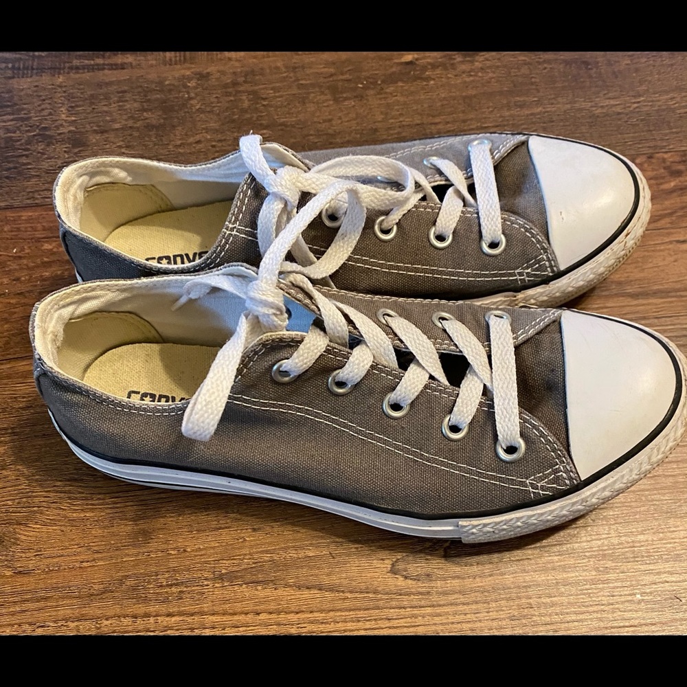 EUC Gray White Converse All-Star Shoes Sneakers Youth 3 - Picture 2 of 5